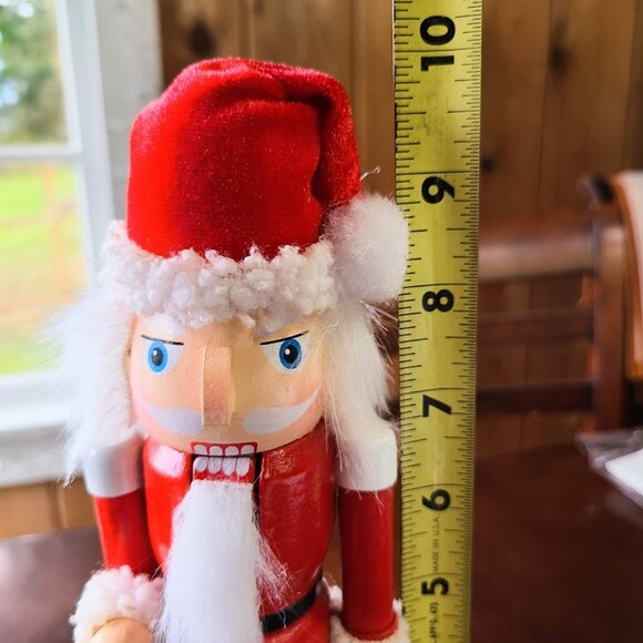 Christmas Nutcracker Soldier Wooden Statue Holiday Santa Decor Table Decoration - Picture 9 of 13